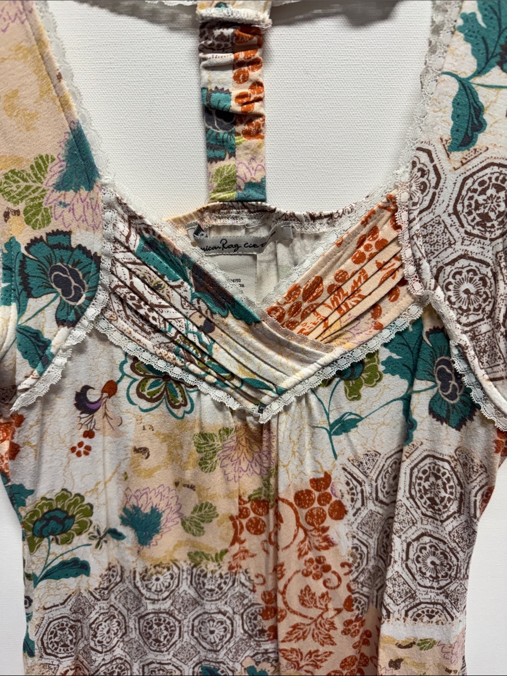 American Rag Multi-Color Floral Patchwork Tank Top - Picture 4 of 8